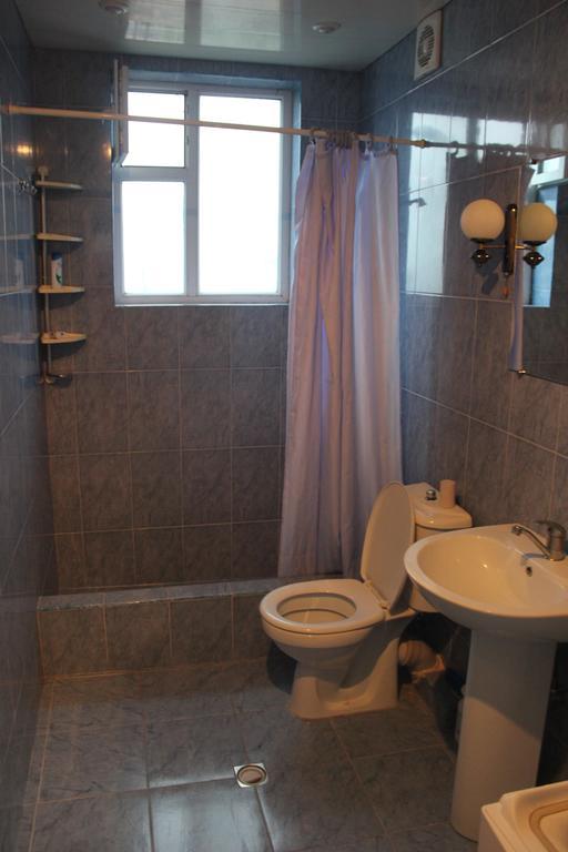 Hostel Bude Kutaisi Esterno foto